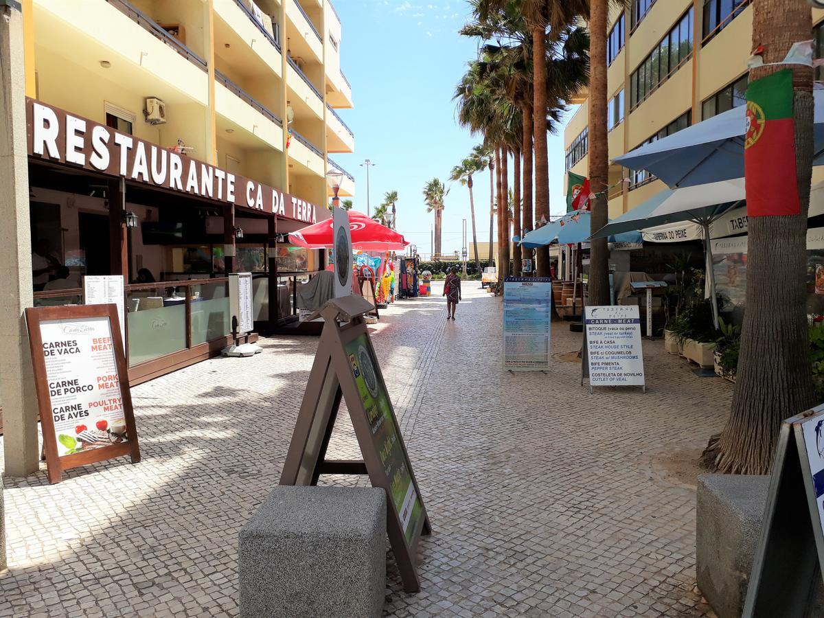 Colina Ferias- Garagem & Wifi Apartment Quarteira Ngoại thất bức ảnh